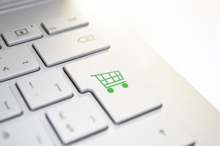 Clavier avec touche panier pour boutique e-commerce